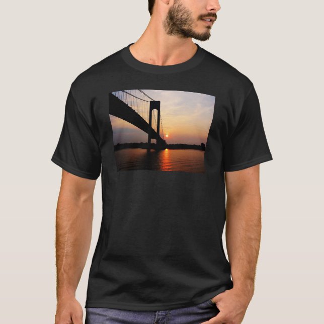 Camiseta Ponte Verrazano ao Amanhecer (Frente)