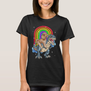 Camiseta Poodle Riding Dinossaur T rex Rainbow