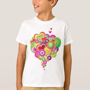 Camiseta PopArt Rosa e Corações Verdes