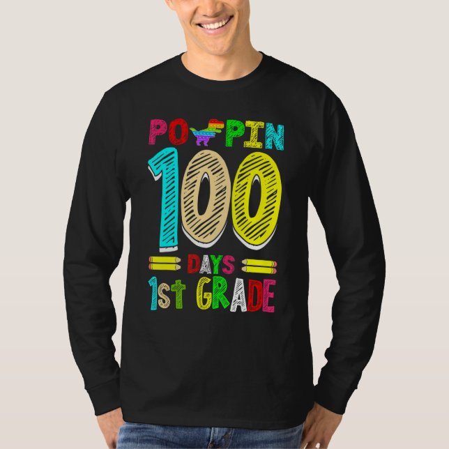 Camiseta Poppin 100 Days 1st Grade Dinosaur Primary School  (Frente)