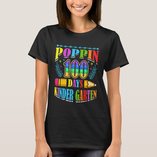 Camiseta Poppin 100 Days Kindergarten School Kid Schooler P (Frente)