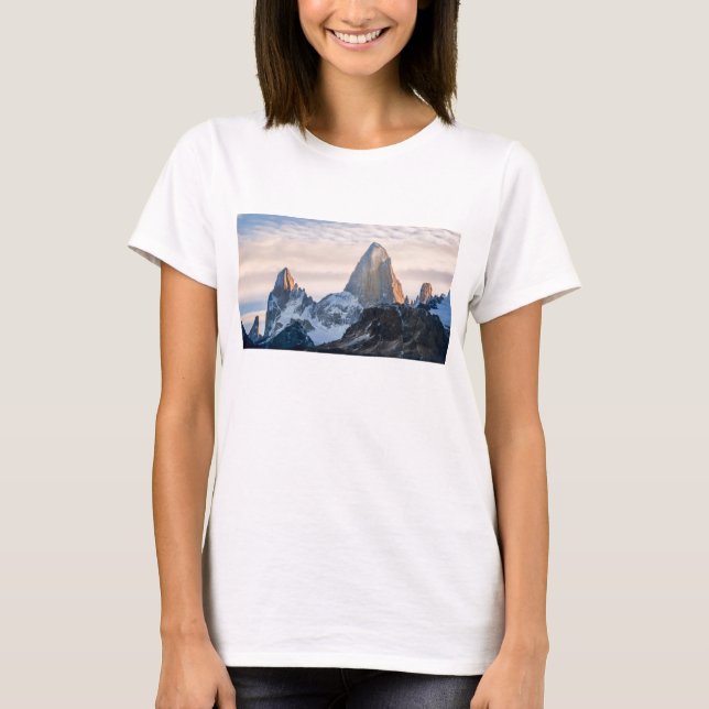 Camiseta Por do sol e nuvens sobre Mt Fitzroy (Frente)