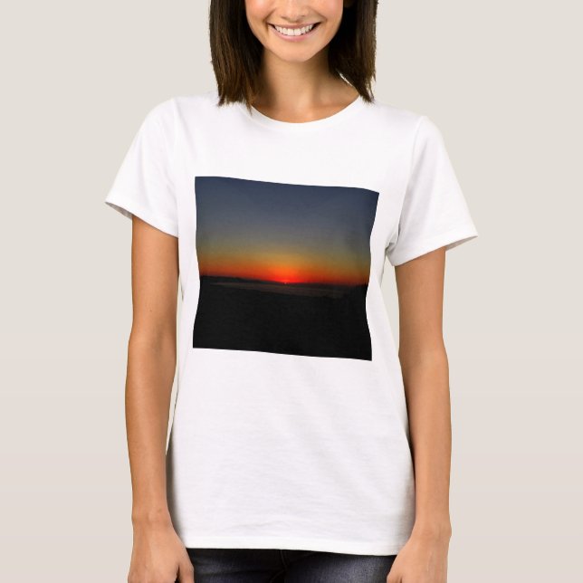 Camiseta Pôr do sol na água (Frente)