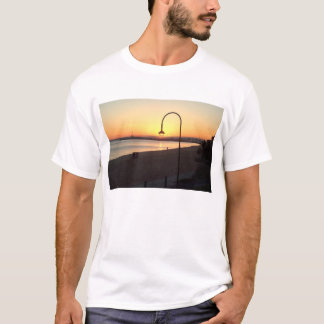 Camiseta Por do sol na praia de Kilda da rua
