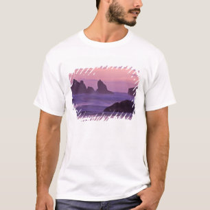 Camiseta Pôr do sol nos Sea Stacks da Praia de Bandon.