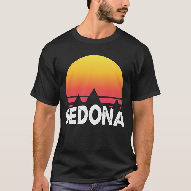 Camiseta Por do sol retro do deserto da arizona de Sedona (Frente)