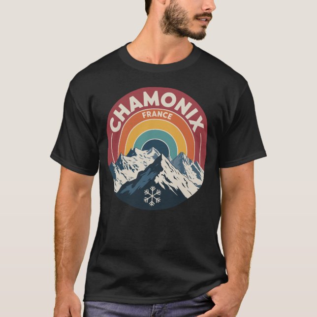 Camiseta Pôr do sol retrô na montanha de Chamonix França (Frente)