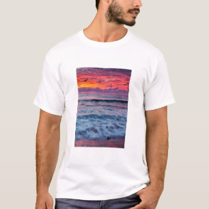 Camiseta Pôr do sol sobre as ondas do oceano, Califórnia