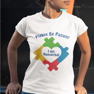 Camiseta Por Favor, Seja Paciente Eu Sou Mutismo Autismo Nã