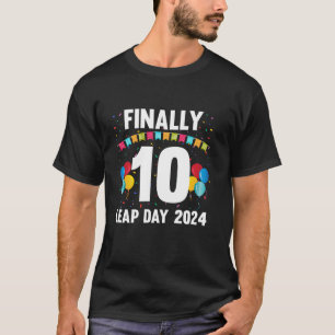 Camiseta Por último, 10 anos Antigo Dia do Salto 2024 fever