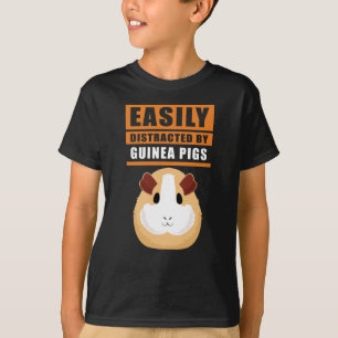 Camiseta Porco Facilmente Distraído Por Suínos Guineense