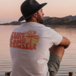 Camiseta Pôrs do sol de areia do Surf Retro Palm Tree Beach<br><div class="desc">A camiseta da Camada de Surf Retro Pôrs do sol Palm Tree Beach Vibes é a adição perfeita ao seu guarda-roupa de verão. Quer você esteja batendo nas ondas ou simplesmente deitado na areia, esta tenda te cobriu. Vamos nos preparar para um verão cheio de surfs, areia e pôrs do...</div>