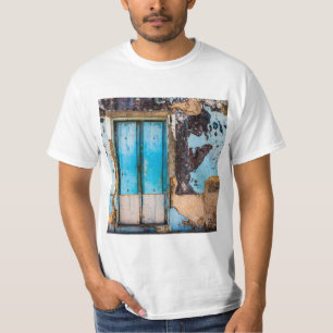Camiseta Porta e parede azuis