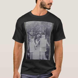 Camiseta pose do robô