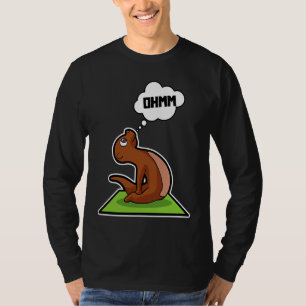Camiseta Poses de Yoga da Lontra Peixe Esporte Ginástica Oh