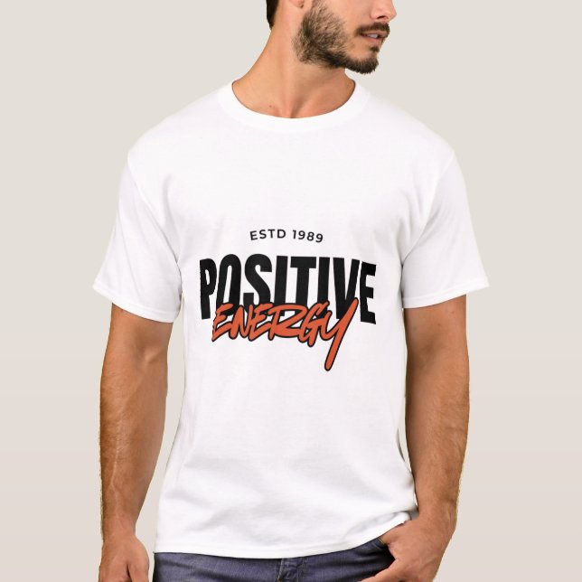 Camiseta Positive Energy Retro Vibe ESTD 1989 Graphic (Frente)