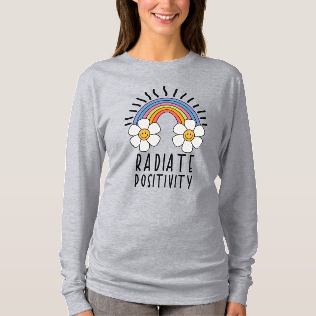 Camiseta Positividade radiada | Arco-Íris e flores colorida (Frente)