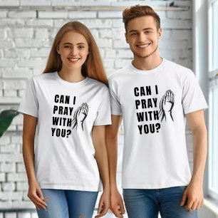 Camiseta Posso Rezar com você? - Mãos de Oração Unisex