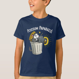 Camiseta Possum Paparazzi T-Shirt: Engraçada Teia Noite