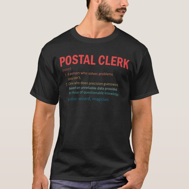 Camiseta Postal Clerk Resolve Problemas Vintage (Frente)