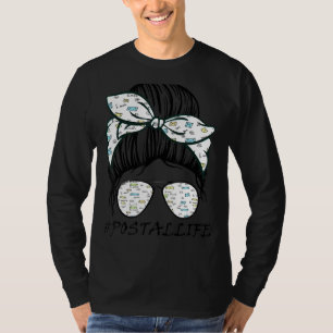 Camiseta Postallife Messy Bun Correio Postal