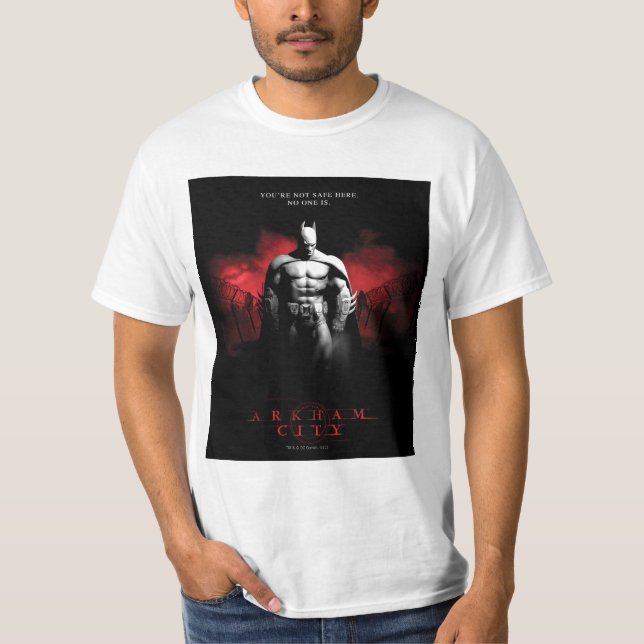Camiseta POSTER AC - Você não está seguro aqui (Frente)