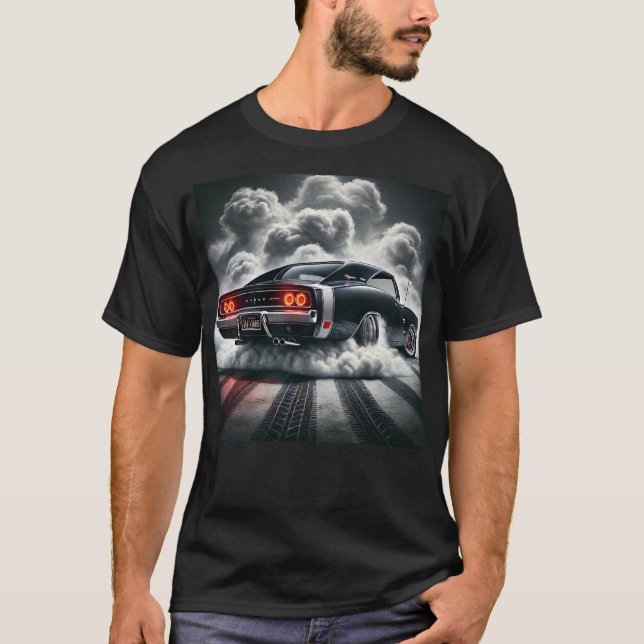 Camiseta Potência Clássica de Muscle Car Liberada: (Frente)