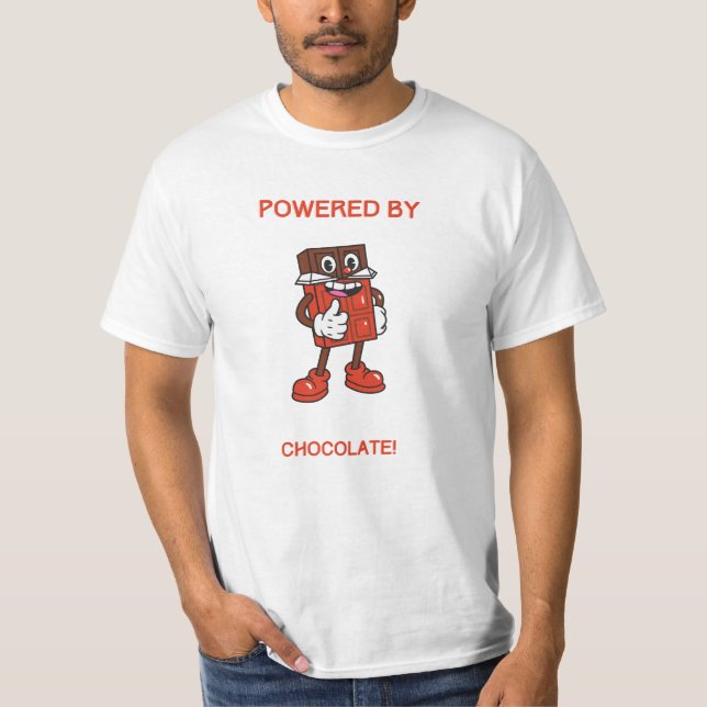 Camiseta Powered By Chocolate | Funny Design (Frente)