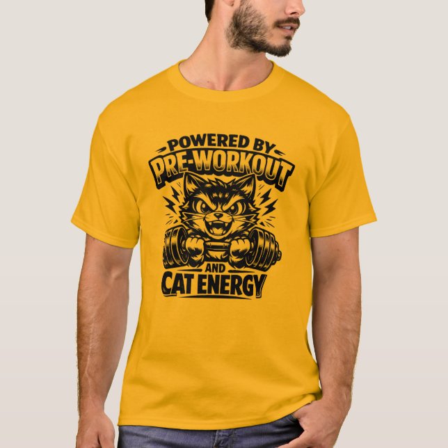 Camiseta Powered By Pre Workout And Cat Energy T-Shirt (Frente)