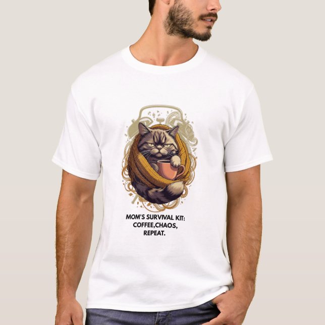 Camiseta Powered by Sarcasm Cat | 3 Horas de Sono  (Frente)