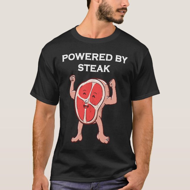 Camiseta Powered By Steak  Gym Workout Fitness Keto (Frente)