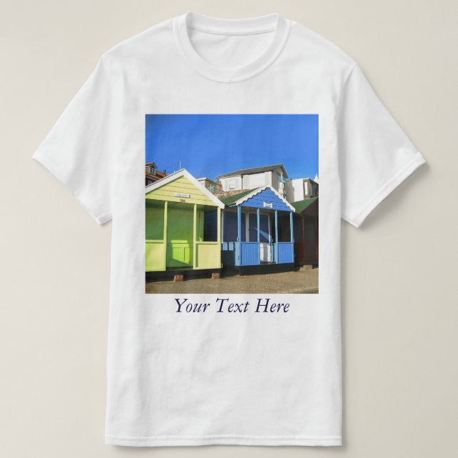 Camiseta Praia abraça céu azul fotografia em inglês (Frente do Design)