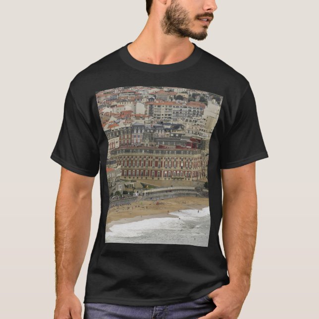 Camiseta praia de Biarritz, arquitetura Belle Époque. (Frente)