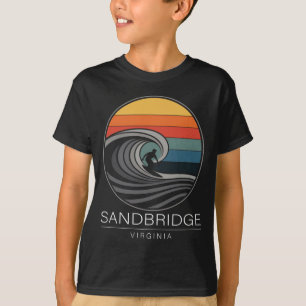 Camiseta Praia Sandbridge Virginia Surfboarder Homens Mulhe