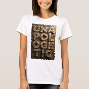 Camiseta Prata Vibrante Design Ousado APOLÍTICO