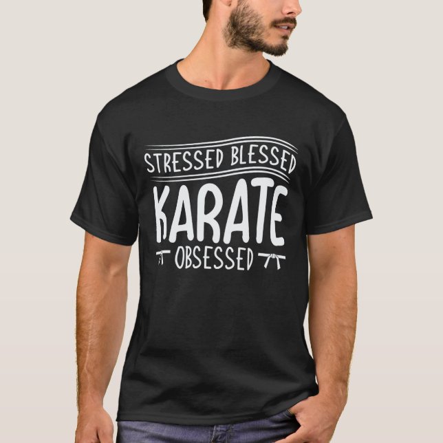 Camiseta Praticante de caratê Aluno Trainee Professor Trein (Frente)