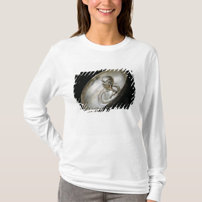Camiseta Prato com o busto de um homem para dentro (Frente)
