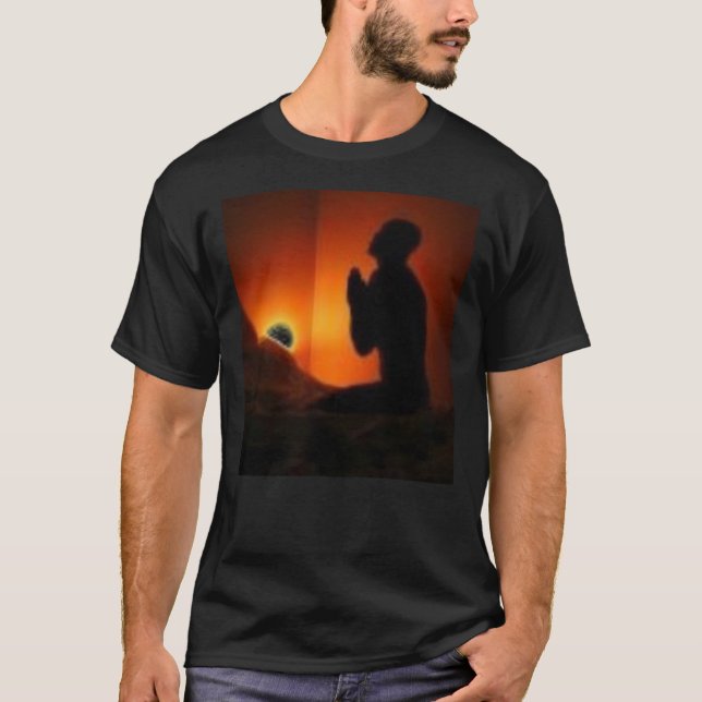 CAMISETA PRAY O T PRETO DE SILOHETTE (Frente)