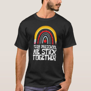 Camiseta Pré-Escolas Da Equipe No Primeiro Dia De Volta Ao