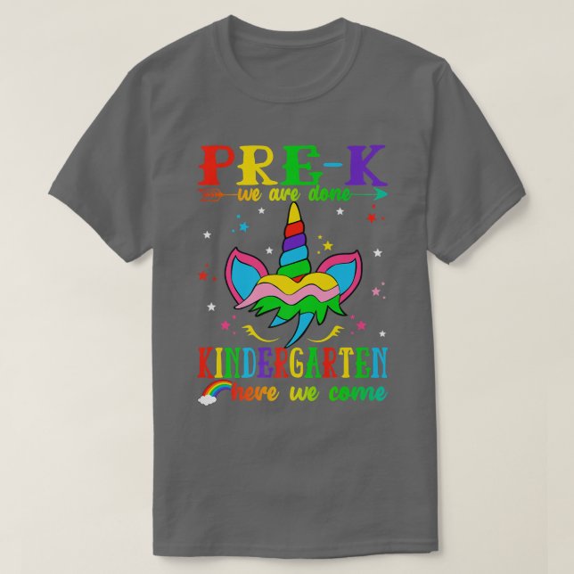 Camiseta Pré-K Estamos No Jardim De Infância Aqui Vemos Bon (Frente do Design)
