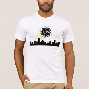Camiseta Precisamos de Jesus T-Shirt