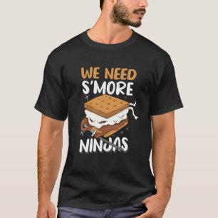Camiseta Precisamos de Ninja Toddler Boy acampando Campfire