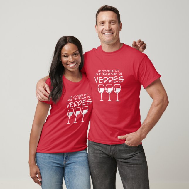 Camiseta Preciso de óculos (Unissex)