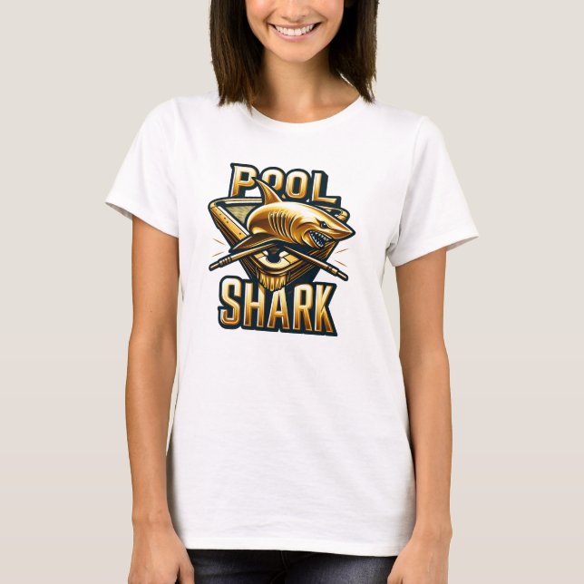 Camiseta Predatory Puck, Shark Swings Stick (Frente)