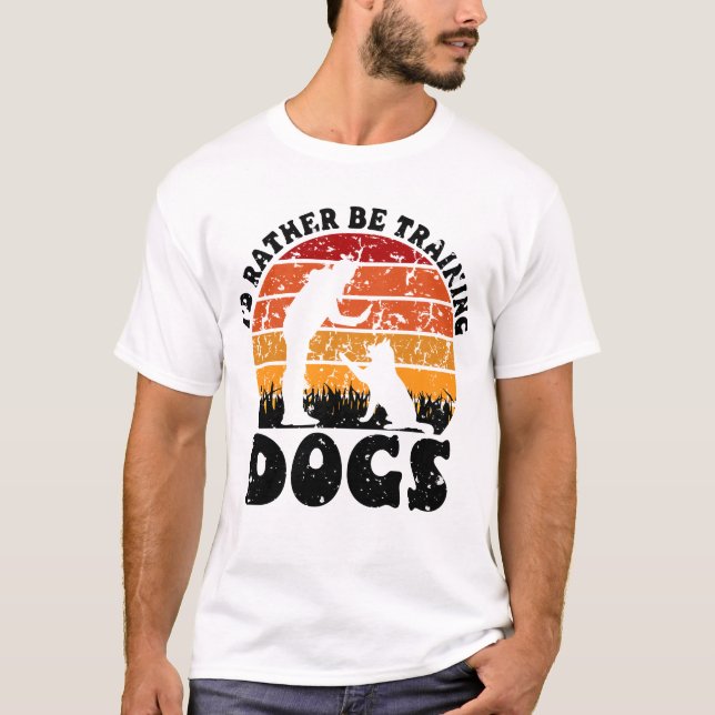 Camiseta Preferencialmente ESTAR TREINANDO CÃES, TREINADOR  (Frente)