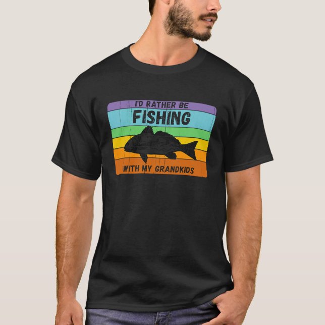 Camiseta Preferencialmentes Estão Pescando Com Netos Vintag (Frente)