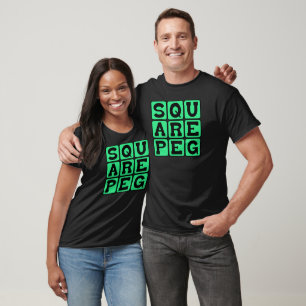 Camiseta Prego Quadrado em um Buraco Redondo