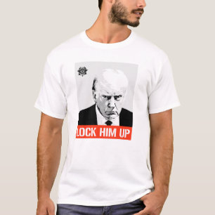 Camiseta Prenda Ele: Foto de Trump na Cadeia