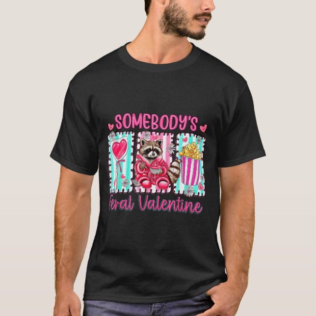 Camiseta Preppy Somebody's Feral Valentine Raccoon Valentin (Frente)