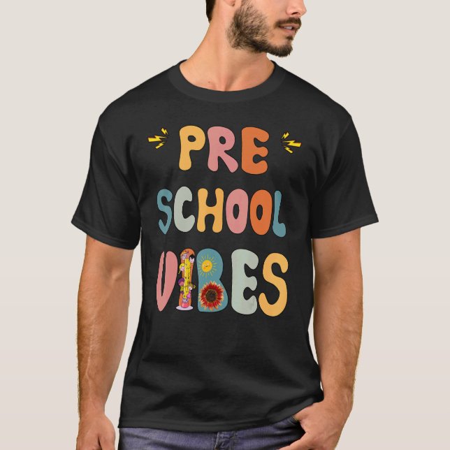 Camiseta Preschool Vibes Legal Professores Esl Curto Pré-Es (Frente)